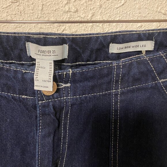 Forever 21 low rise, wide leg, size 30 Y2K - Picture 3 of 3